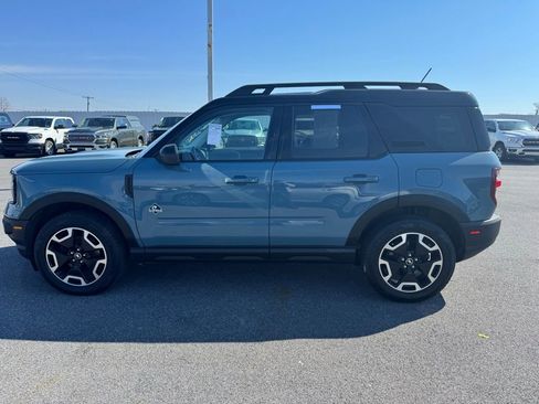 Used 2022 Ford Bronco Sport Outer Banks image 2