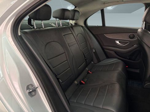 Used 2020 Mercedes-Benz C 300 Sedan image 24
