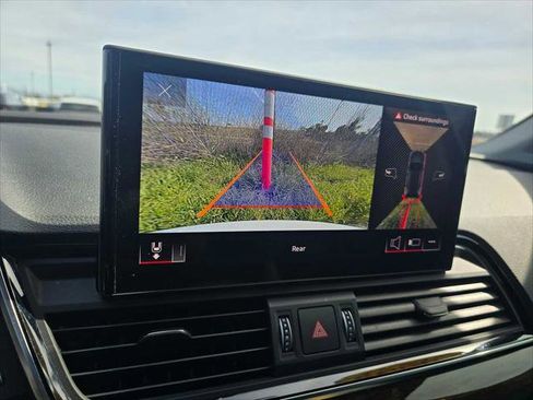 Used 2023 Audi Q5 2.0T Premium Plus w/ Premium Plus Package image 29