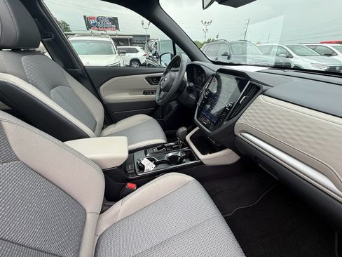 Used 2026 Subaru Forester Premium w/ Base/Premium Package AWD/4WD image 25