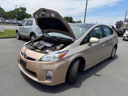 Used 2010 Toyota Prius Five FWD image 22
