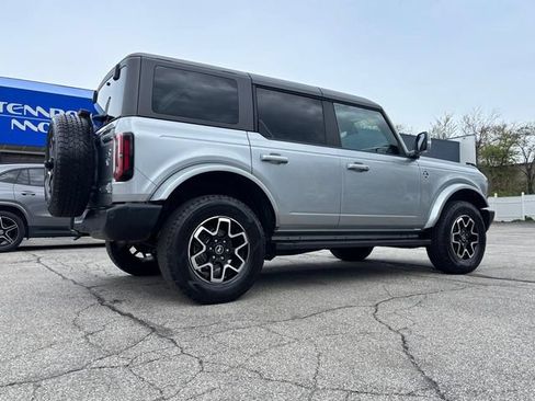 Used 2023 Ford Bronco Outer Banks AWD/4WD image 8