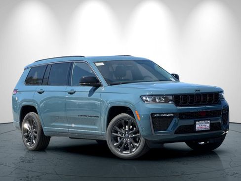 New 2026 Jeep Grand Cherokee L Limited AWD/4WD image 2