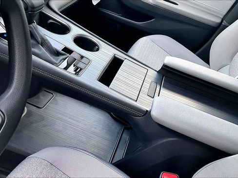 New 2026 Toyota Sienna LE image 14