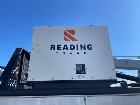 New 2026 Ford F750 2WD SuperCab Super Duty image 24