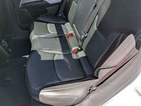 Certified 2022 Jeep Compass Limited w/ Sun and Sound Group AWD/4WD image 24