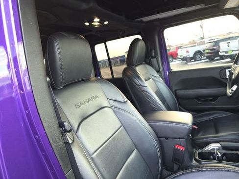 Used 2023 Jeep Wrangler Unlimited Sahara w/ Cold Weather Group image 43