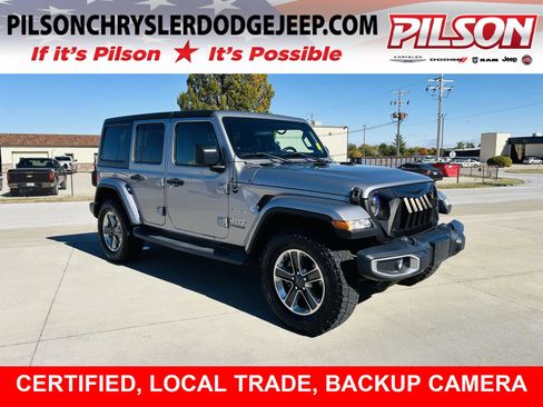 Used 2019 Jeep Wrangler Unlimited Sahara image 1