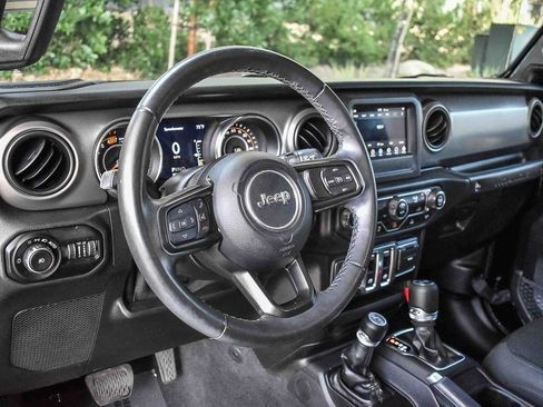 Used 2021 Jeep Wrangler Willys image 14