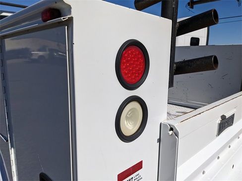 Used 2017 Ford F250 XL w/ XL Value Package image 11