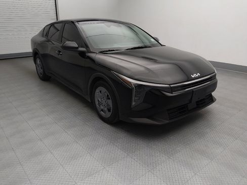 Used 2025 Kia K4 FWD image 13
