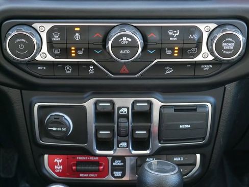 Used 2021 Jeep Wrangler Unlimited Rubicon image 19