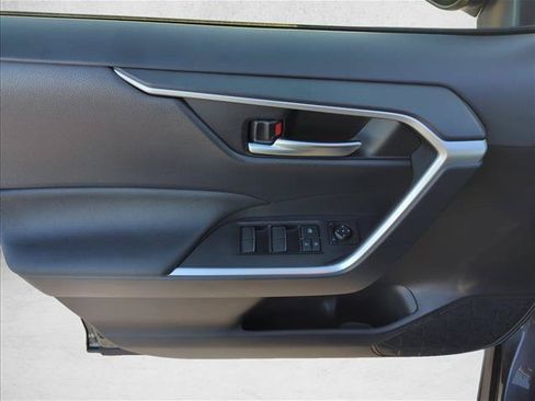 Certified 2025 Toyota RAV4 XLE AWD/4WD image 10