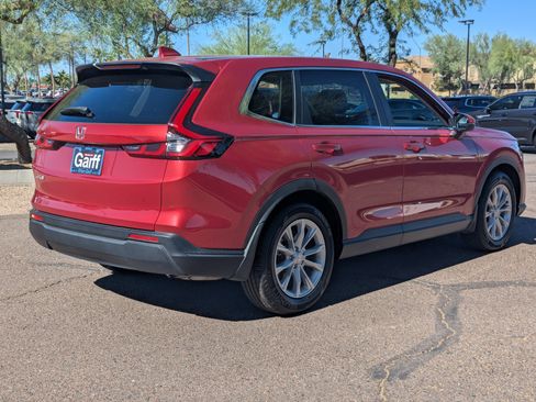 Used 2023 Honda CR-V EX image 3