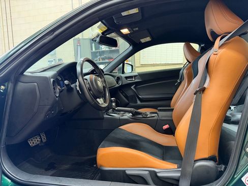 Used 2020 Toyota 86 image 10