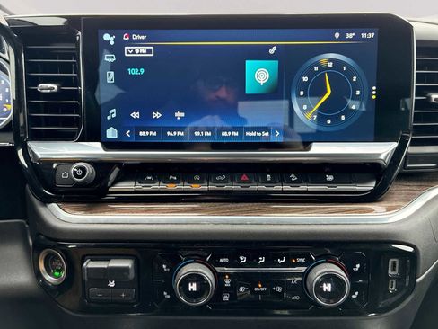 Certified 2022 Chevrolet Silverado 1500 RST image 13