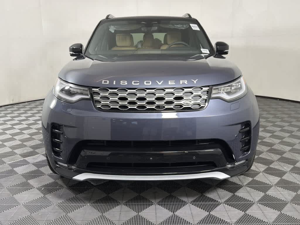 New 2026 Land Rover Discovery Limited Edition AWD/4WD image 10