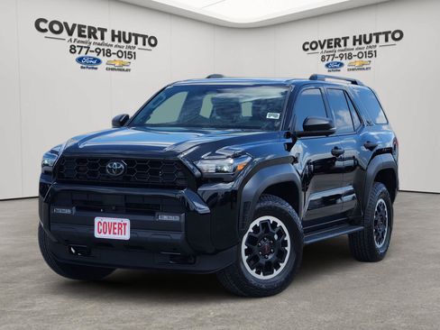 Used 2025 Toyota 4Runner TRD Off-Road Premium AWD/4WD image 1