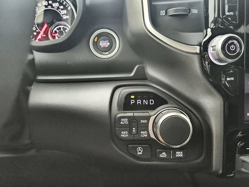 New 2026 RAM 1500 Big Horn AWD/4WD image 27