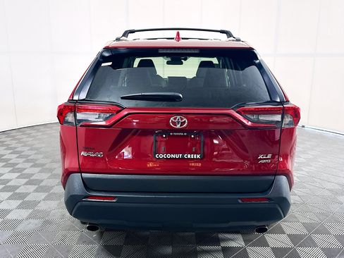 Used 2025 Toyota RAV4 XLE Premium w/ Weather Package AWD/4WD image 4