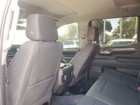 Used 2023 Chevrolet Silverado 1500 RST image 10