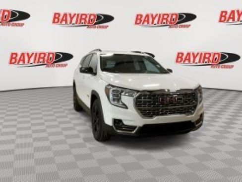 Used 2022 GMC Terrain AT4 w/ Infotainment Package II AWD/4WD image 4