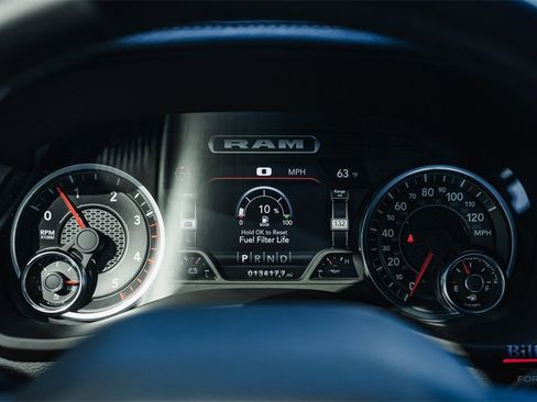 Used 2024 RAM 3500 Laramie w/ Night Edition image 17