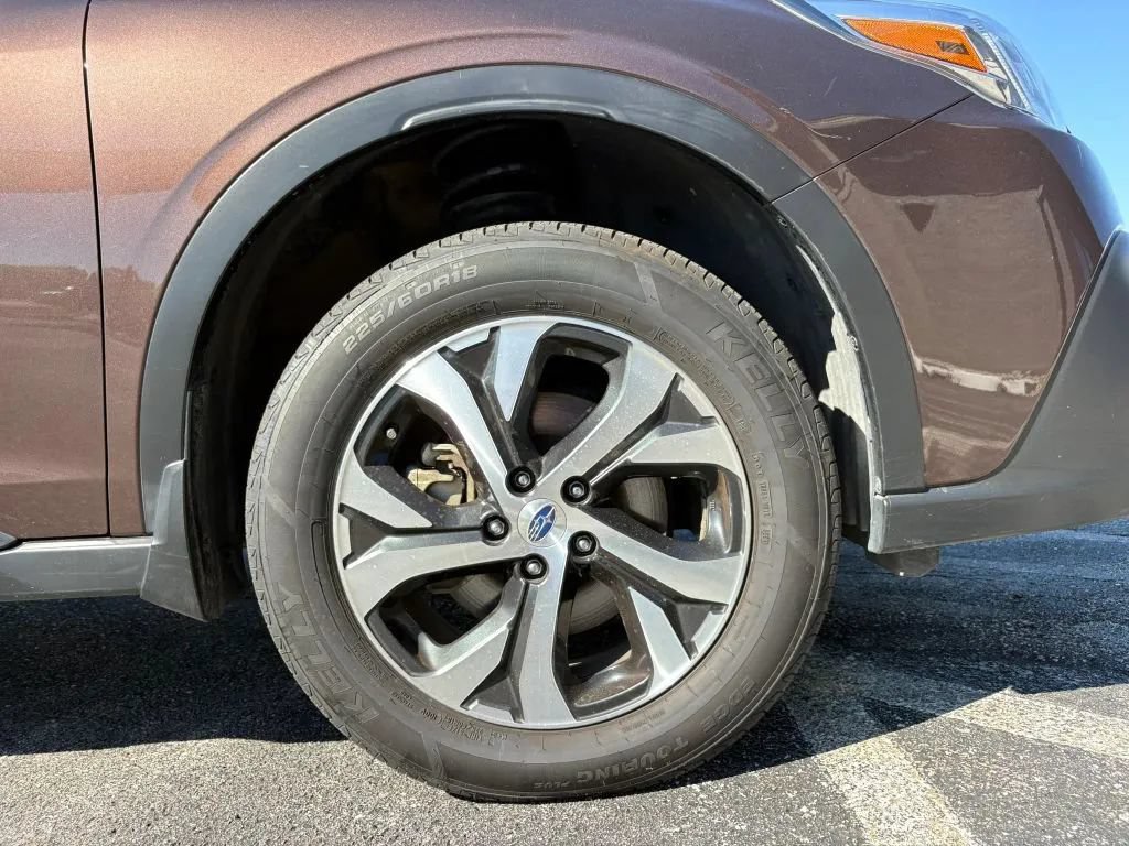 Used 2021 Subaru Outback Limited w/ Popular Package #2 AWD/4WD image 28