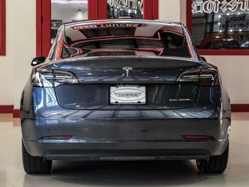 Used 2022 Tesla Model 3 Long Range image 11