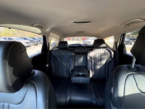 Used 2024 Genesis GV80 2.5T image 38