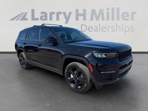 Used 2021 Jeep Wrangler Unlimited Sahara w/ Safety Group AWD/4WD image 7