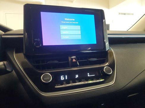 Used 2024 Toyota Corolla LE image 24