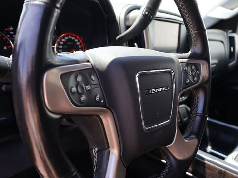 Used 2015 GMC Sierra 2500 Denali w/ Duramax Plus Package AWD/4WD image 22