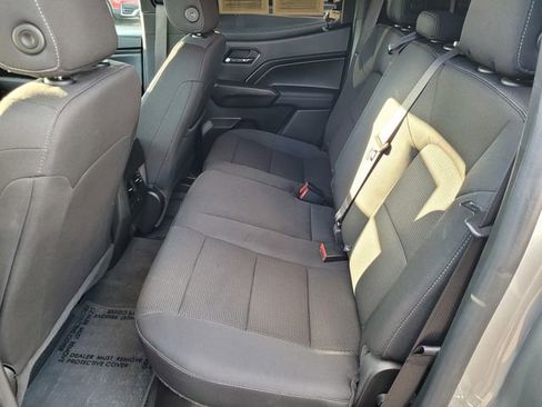 Used 2023 Chevrolet Colorado LT w/ LT Convenience Package II image 8