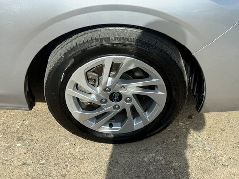 Used 2024 Subaru Impreza 2.0i AWD/4WD image 44