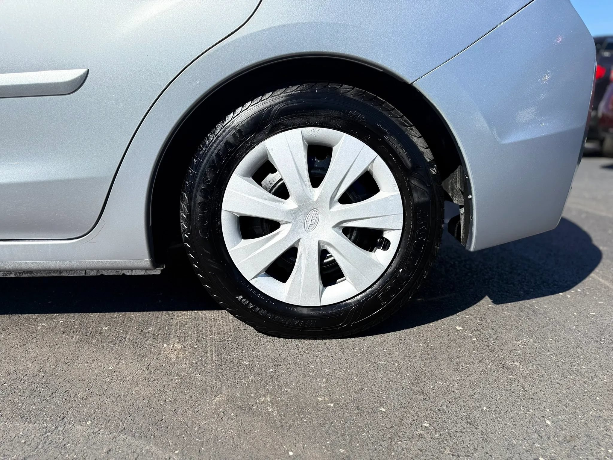 Used 2013 Subaru Impreza 2.0i AWD/4WD image 39