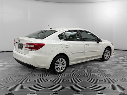 Certified 2023 Subaru Impreza 2.0i image 5