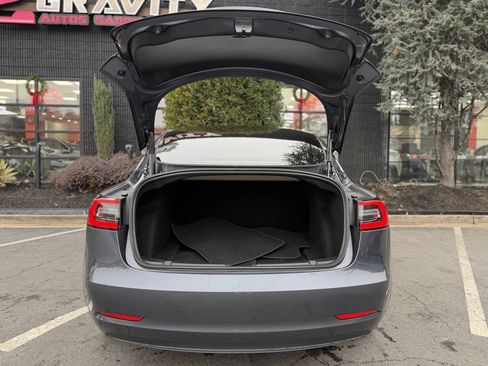 Used 2023 Tesla Model 3 Performance image 17
