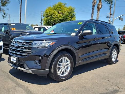 Used 2026 Ford Explorer Active w/ Active Comfort Package RWD image 29