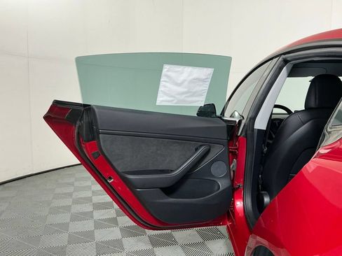Used 2021 Tesla Model 3 Performance AWD/4WD image 22