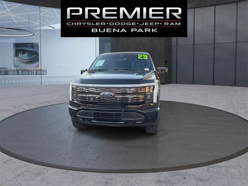 Used 2023 Ford F150 Lightning Platinum image 3