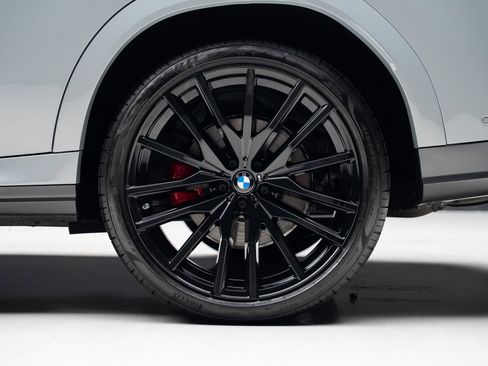 Used 2026 BMW X6 xDrive40i AWD/4WD image 21