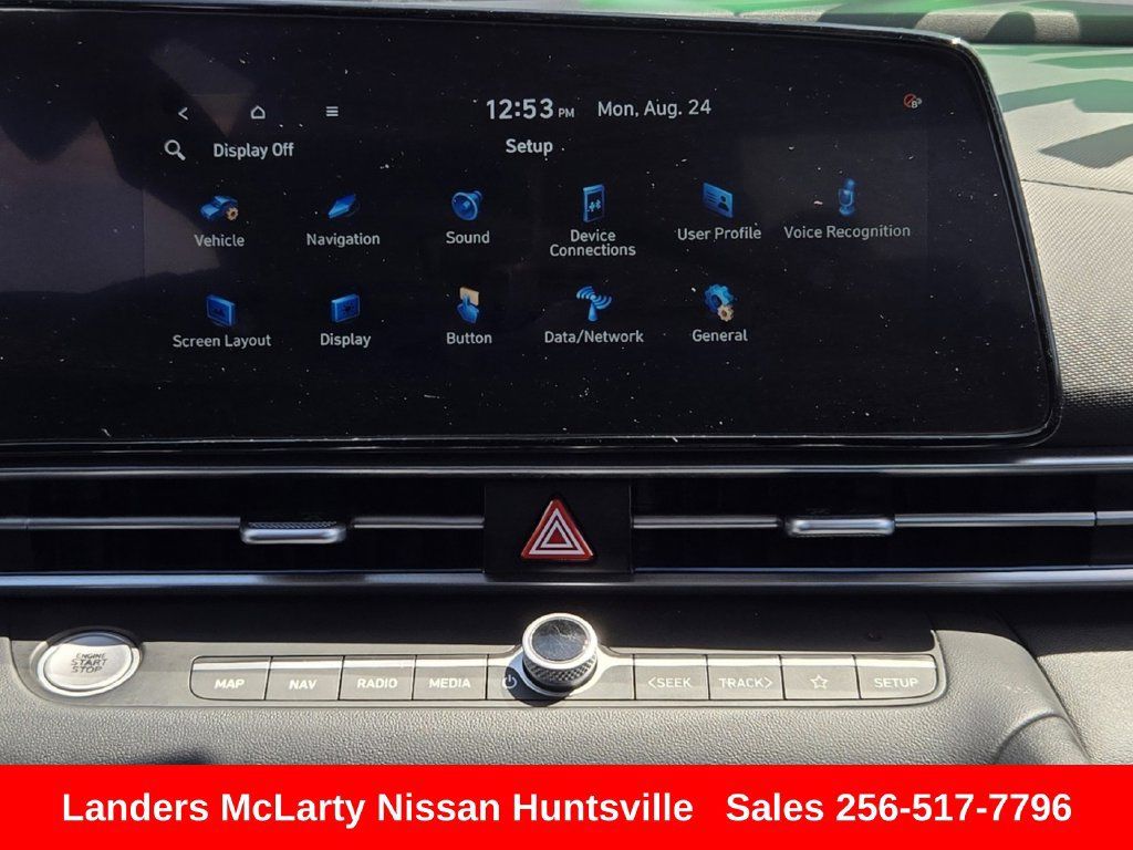 Used 2024 Hyundai Elantra SEL FWD image 19