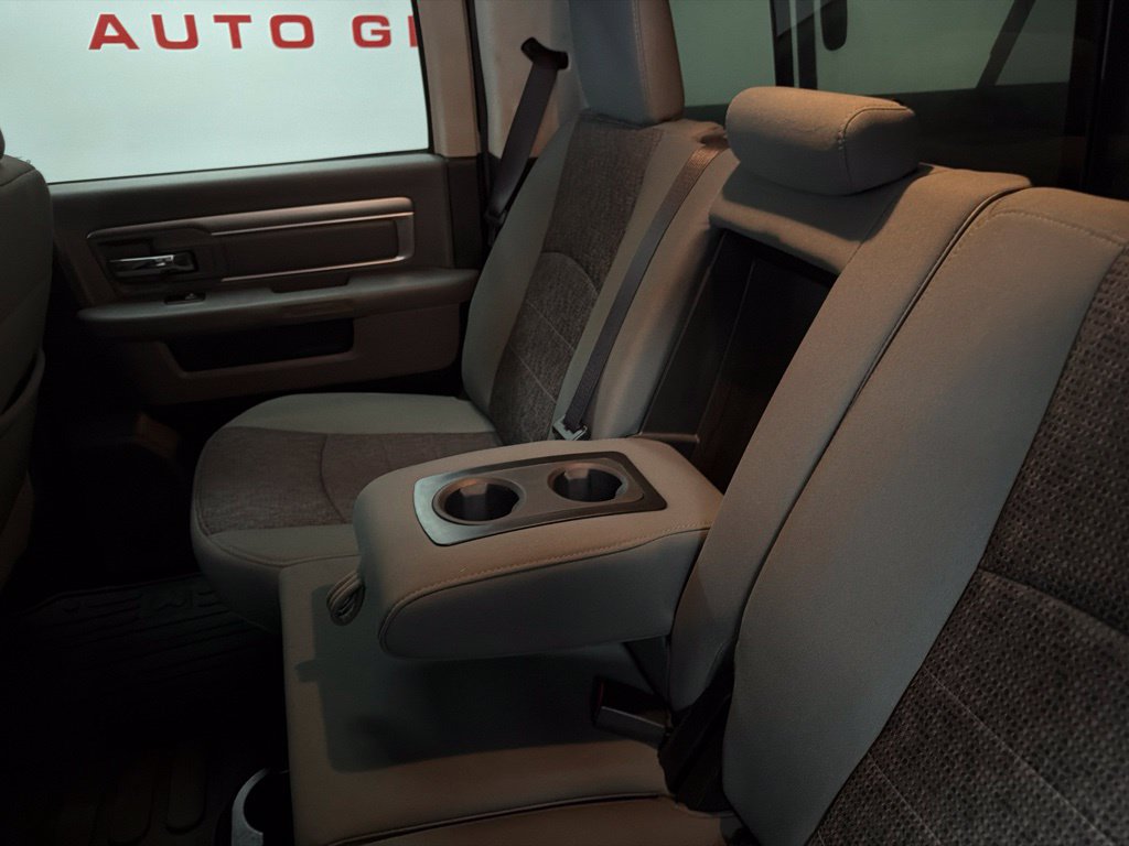 Used 2015 RAM 1500 Big Horn AWD/4WD image 28