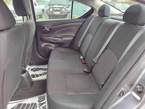 Used 2019 Nissan Versa SV image 12
