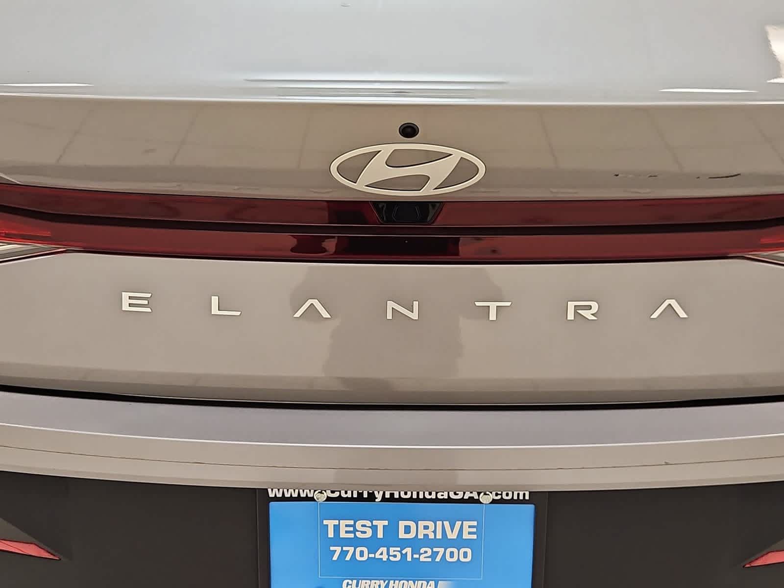 Used 2024 Hyundai Elantra SEL FWD image 20