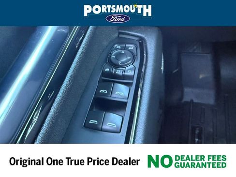 Used 2024 GMC Sierra 2500 AT4 w/ AT4 Premium Plus Package image 27