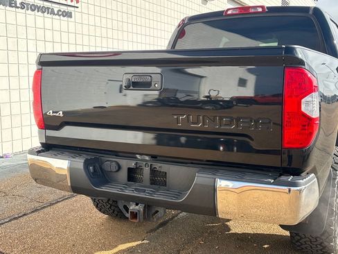 Used 2019 Toyota Tundra SR5 image 28