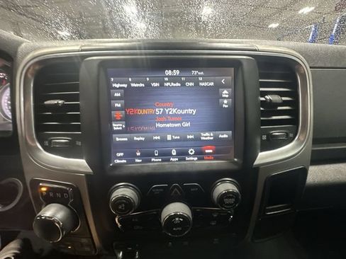 Used 2020 RAM 1500 Warlock w/ Electronics Group AWD/4WD image 16