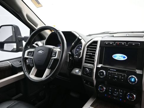 Used 2021 Ford F350 Lariat w/ Lariat Ultimate Package AWD/4WD image 17